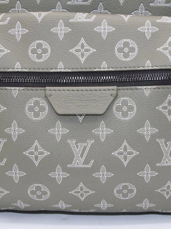 Louis Vuitton Discovery Backpack PM Monogram Shadow Leather M12463 - Gray main image 9